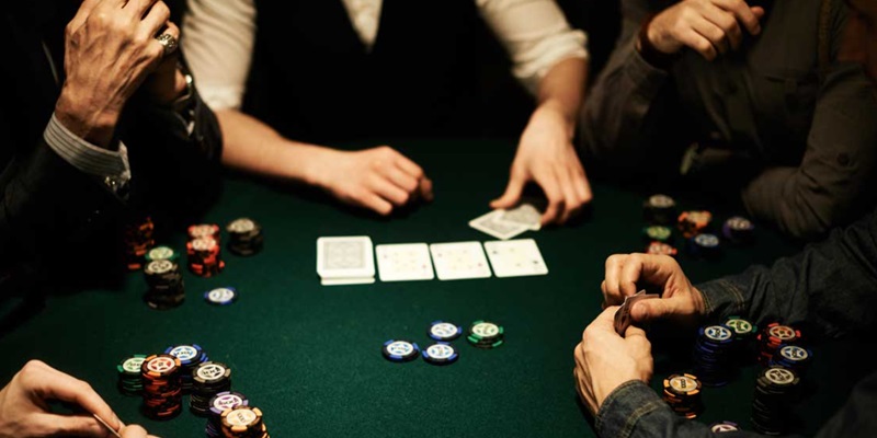 Luật chơi Poker căn bản mà mọi người đều cần nắm